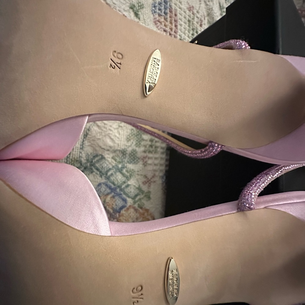 Badgley Mischka Women's Kamilah Pointed Ankle Strap High Heel Sandals - Picture 4 of 9